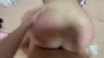 后入母狗人妻