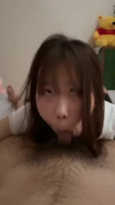 深喉白眼口交