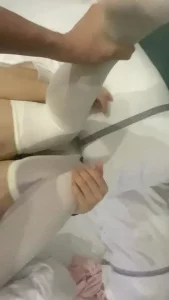 白丝小狗